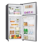 มุมมองด้านหน้าเยื้องไปทางซ้าย แบบเปิดประตู 2 บานแสดงของแช่ของตู้เย็น LG GN-C702HQCM